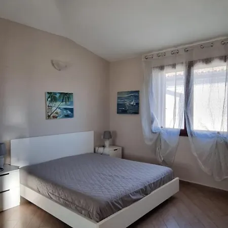 Appartement Casa Julia - Meraviglioso Attico Al Centro Di Budoni, Vista Mare - *