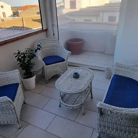 Casa Julia - Meraviglioso Attico Al Centro Di Budoni, Vista Mare - *
