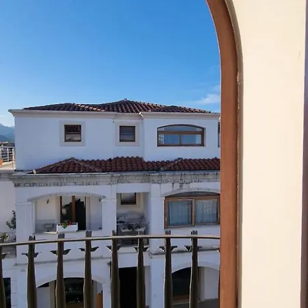 Casa Julia - Meraviglioso Attico Al Centro Di Budoni, Vista Mare - Budoni