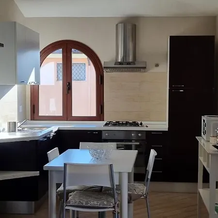 Casa Julia - Meraviglioso Attico Al Centro Di Budoni, Vista Mare - Apartment *